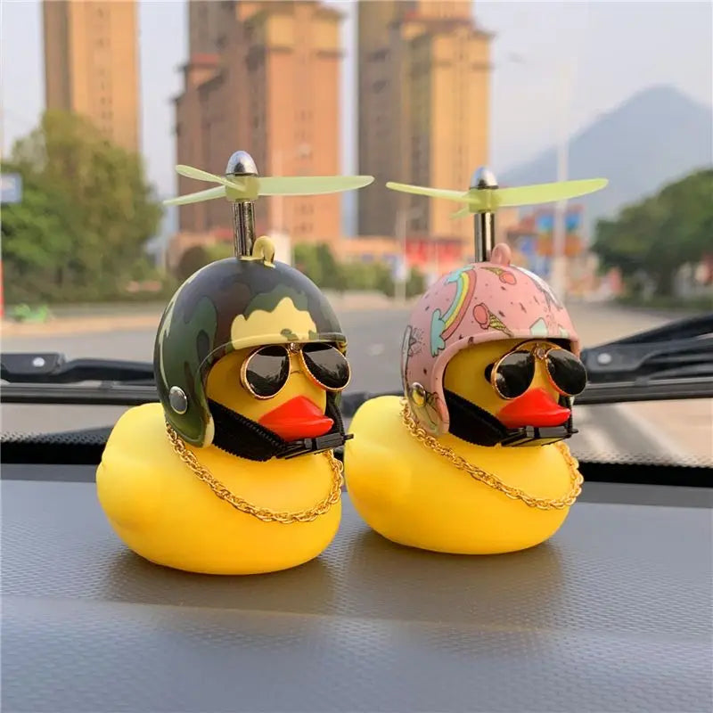 Rubber Ducky Motero con Casco para Manillar
